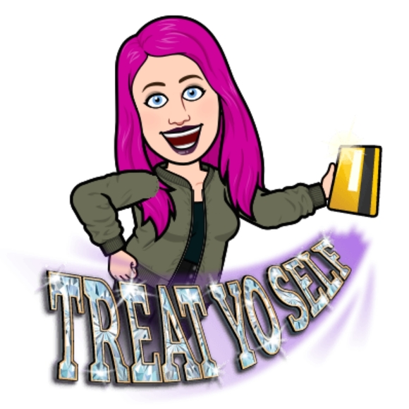 🦄Welcome to my closet!🦄 - Picture 2 of 7